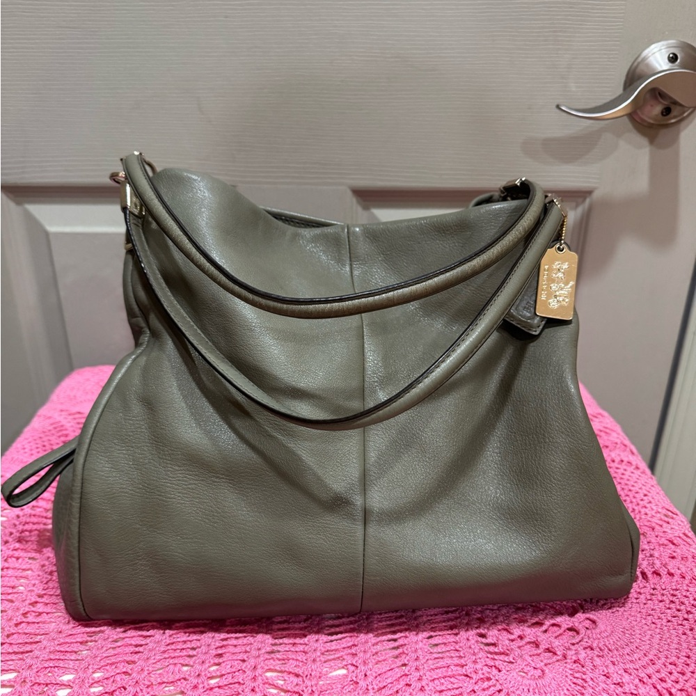 COACH Madison Phoebe Slouch Hobo Shoulder Bag Pebbled Olive Green Leather Purse